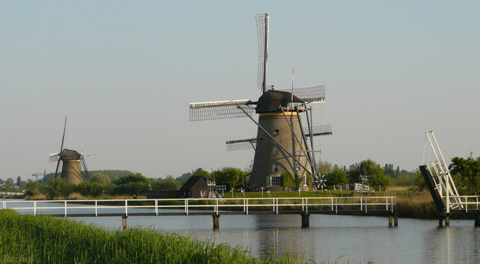 Les moulins de Kinderdijk aux Pays-Bas