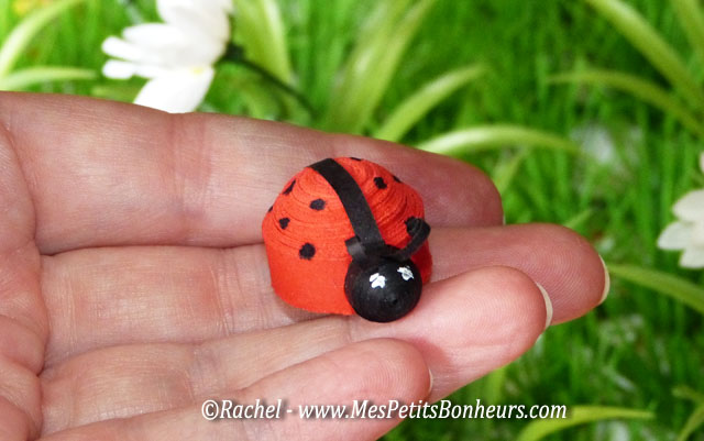 quilled ladybug 3d