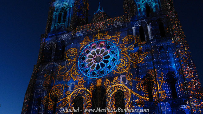 Chartres en Lumières Cathédrale arabesques suite