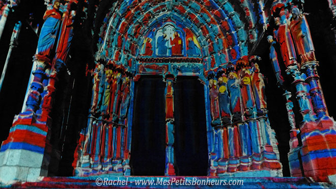 chartres illuminations façon peinture façade gauche cathedrale