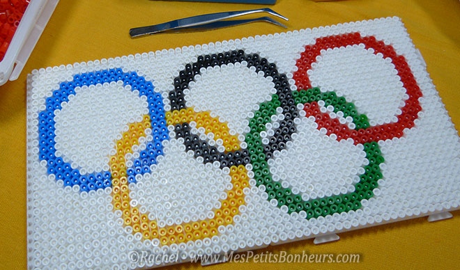 modele bricolage drapeau jeux olympique perles a repasser
