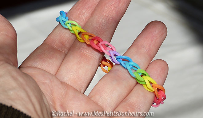 mailles bracelets elastique rainbow loom arc en ciel