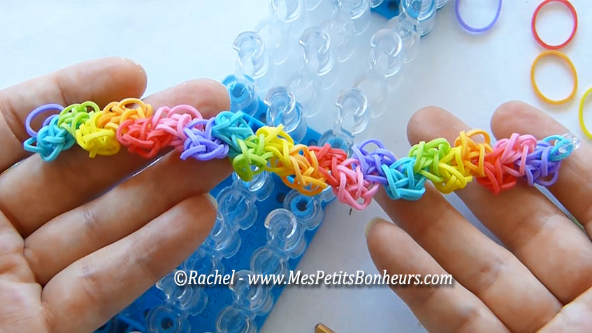 bracelet rainbow loom elastiques arc en ciel zig zag