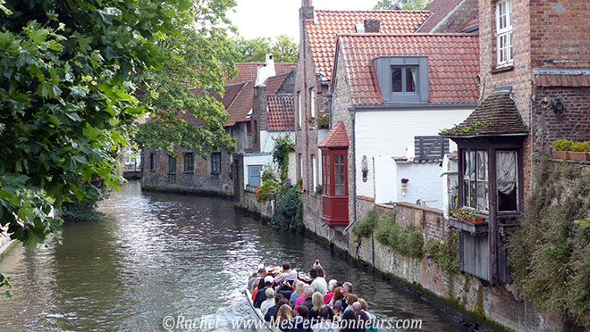 promenade sur les canaux à Bruges