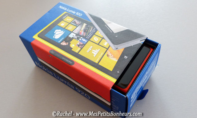 Nokia Lumia 920 dans sa boite