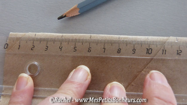 mesurer des bandes de 2cm