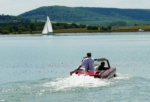 voiture_lac_madine_meuse