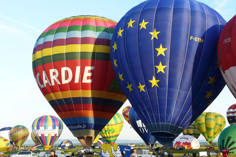 16-Chambley-29 juillet-2009-montgolfieres-picardie-europe