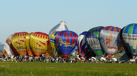 Chambley-2009-montgolfieres-dressées-2