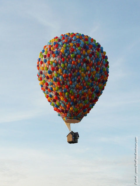Mondial-air-ballon-la-haut-montgolfiere-pixar-chambley-2009-envol-4