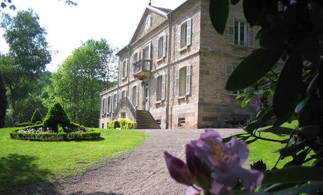 château de la Houillère et fleur