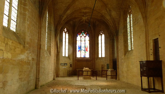 interieur chapelle chateau de biron