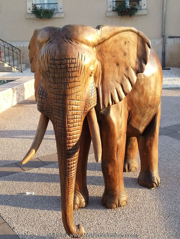 sculpture elephanteau afrique