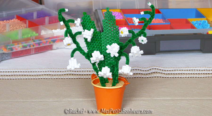 bricolage muguet perles hama a repasser et fils chenille