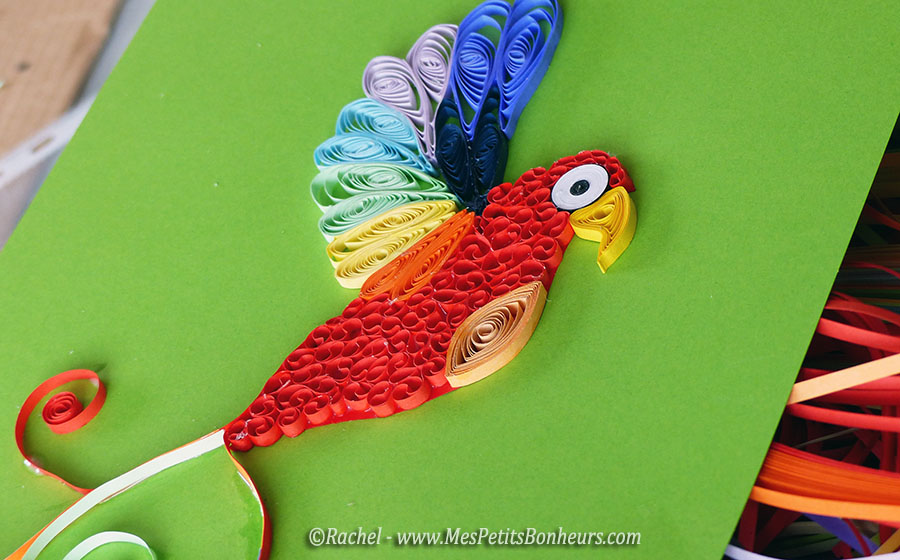 quilling oiseau arc en ciel